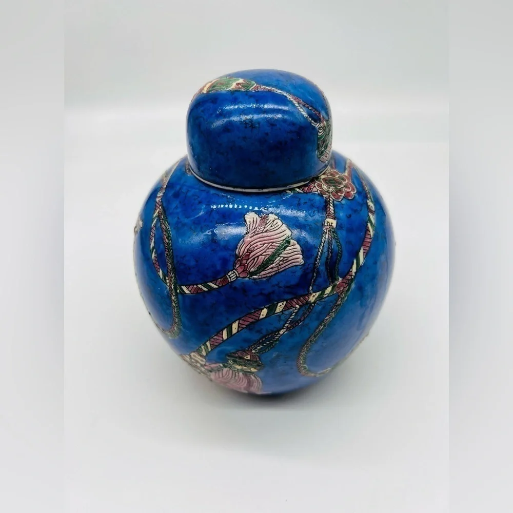 Cobalt Vintage Japanese ginger jar in excellent condition